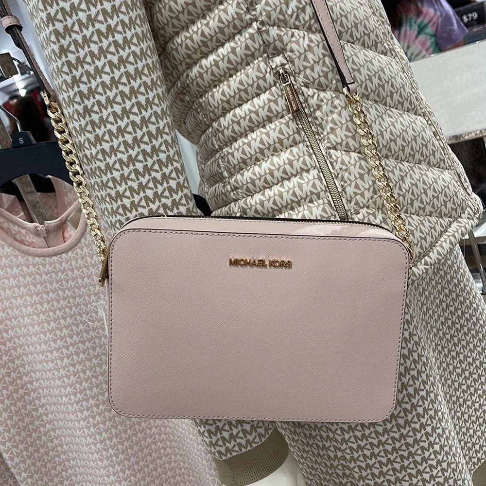 Michael Kors Jet Set Item Large East West Zip Crossbody Leather Powder Blush